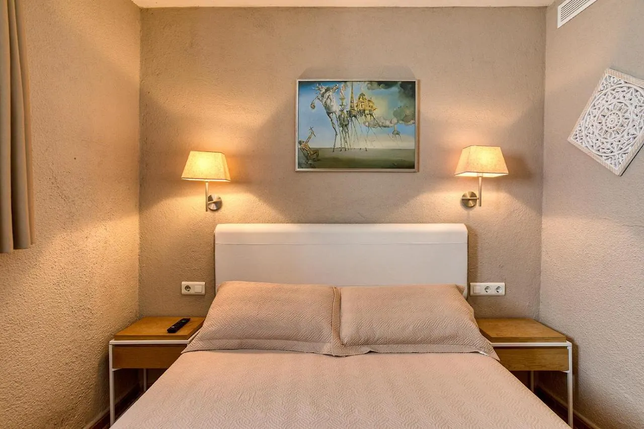 Bed & Breakfast La Fonda Bed and Breakfast Cadaqués